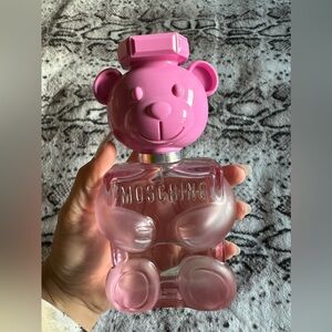 Moschino perfume 3.4